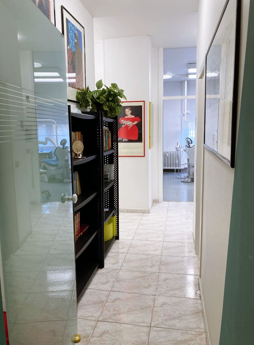 Studio Dentistico Riccardo De Lellis 2